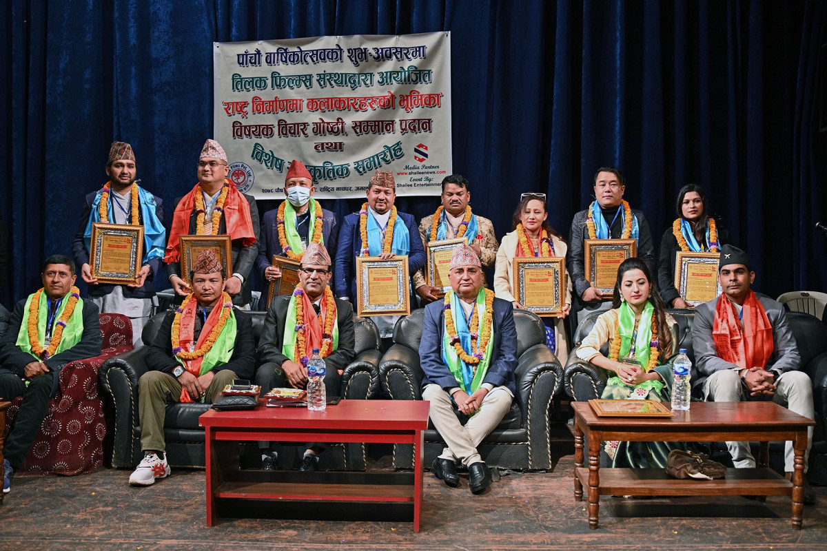 dpk sammanit.jpg
