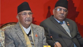 नेकपा विवादः बालुवाटारमा ओली–प्रचण्डबीच वार्ता