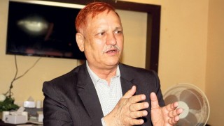एमसीसी समर्थन गरिस् भने टाउको काटिन्छ भन्दै उद्योगमन्त्रीलाई धम्कीपूर्ण फोन !