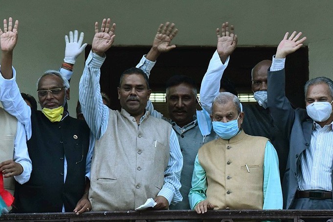 जसपाका सांसदहरुको बैठक बस्दै