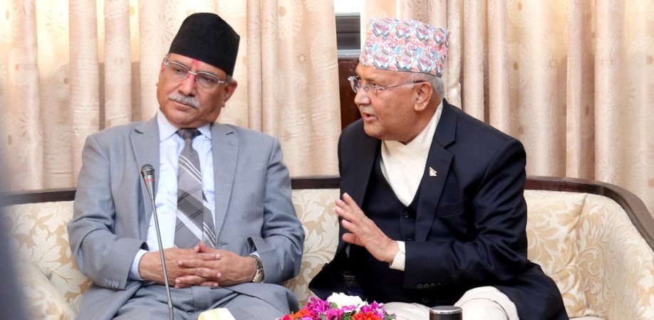 चार महिनापछि ओलीले फोन गरे प्रचण्डलाई, आखिर किन गरे ?
