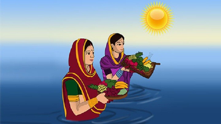 आज छठ पर्वको मुख्य दिन, अस्ताउँदो सूर्यलाई अर्घ्य दिइँदै