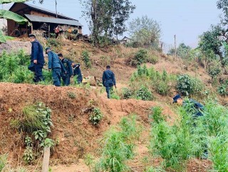 मकवानपुरमा प्रहरी टोलीमाथि आक्रमण, प्रहरीको जवाफी फायर