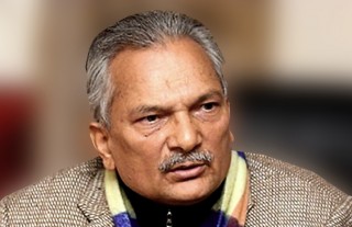 उपचार गराउन भारत जानु परेकोमा बाबुराम भट्टराई लज्जित