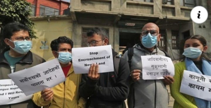 बालाजु सडक विस्तारको विरोधमा माइतीघरमा प्रदर्शन