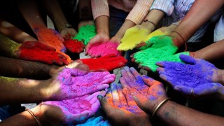 वसन्तपुर अगाडि विधिवतरुपमा चिर ठड्याएसँगै होली पर्व सुरु