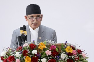 बजेटबारे अर्थविद र विपक्षीको टिप्पणी कस्तो?