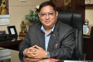 राज्यमन्त्री श्रेष्ठको आह्वान:  विद्यालय बन्दको समयलाई खोप लगाउन उपयोग गरौँ