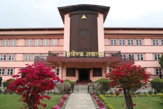 महिला अधिकारकर्मी खानलाई तत्काल रिहा गर्न सर्वोच्चको आदेश