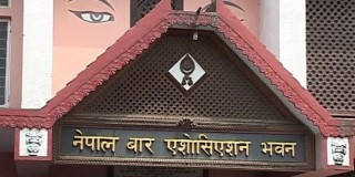 देशभरका कानुन व्यवसायी आन्दोलित, आज बन्दी प्रत्यक्षीकरण बाहेकका मुद्दामा बहस नगर्ने