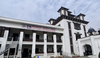 निर्वाचन आयोगमा सर्वदलीय बैठक सुरू