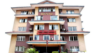 एआईजी बढुवा सिफारिसविरुद्ध लोकसेवा आयोगमा उजुरी