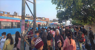 स्थानीय तह निर्वाचन : काठमाडौं छोड्नेको भीड, गाडी पाउनै मुस्किल