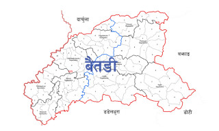 स्ट्रेचरमा मतदान केन्द्र लगिएका एक वृद्धको मृत्यु