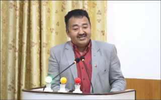 विपक्षी दलले गरेका हल्ला र चेतावनीलाई लिएर आत्तिनु पर्दैनः राजेन्द्र राइ