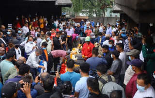 तारा एयर दुर्घटना : एकै परिवारका सात जनाको अन्त्येष्टि 