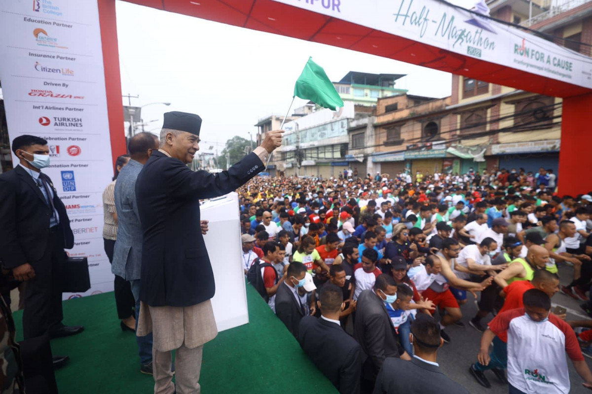 प्रधानमन्त्रीद्वारा कान्तिपुर हाफ म्याराथनको उद्घाटन