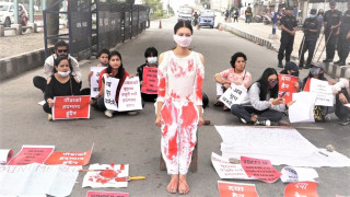 यौन हिंसाको उजुरीमा हदम्याद हटाउन माग गर्दै  प्रदर्शन