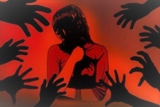 फेसबुकको प्रेम : भेट्न बोलाएर सामूहिक बलात्कार, ७ जना पक्राउ