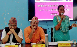धनगढी उपमेयरको आरोप : मेयर र प्रशासकीय अधिकृतले एकलौटी गरे 