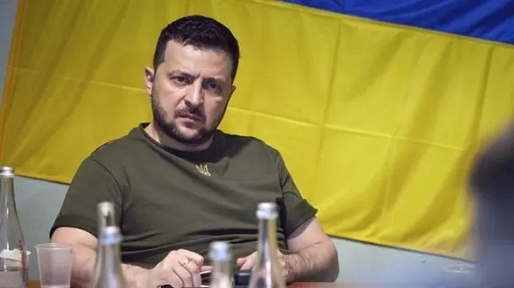 Ukraine try to push back Russians at the Donetsk border