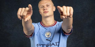 Haaland scores twice on Premier League debut