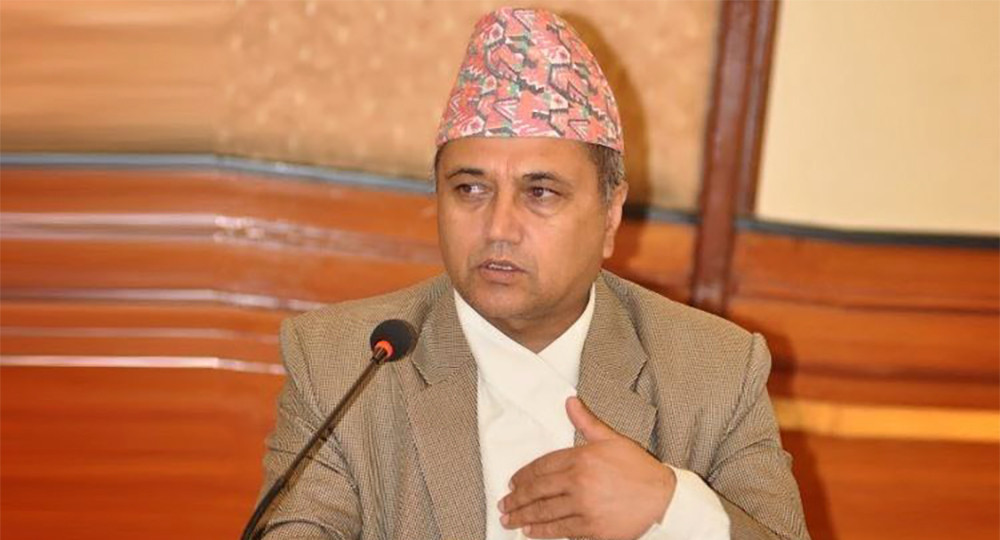 प्रचण्ड सत्तामा जान जे पनि गर्न तयार छन्: खगराज अधिकारी