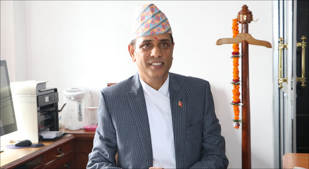 अर्थसचिव मधुकुमार मरासिनीको सरुवा