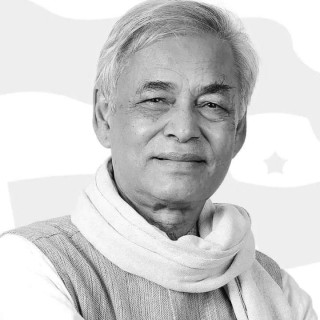 कसैलाई बिझाएनन् प्रदीप गिरि, यस्तो थियो स्वभाव र राजनीतिक जीवन (खास खबर)