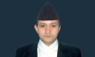 जिल्ला अदालत बाँकेका न्यायाधीश अधिकारी बर्खास्त