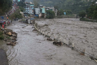 अविरल वर्षापछिको पहिरोका कारण दार्चुलामा ५ जनाको मृत्यु, ४ जना बेपत्ता