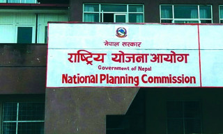 एक पालिका एक सहुलियत खाद्य पसल खोल्न योजना आयोगको सिफारिस
