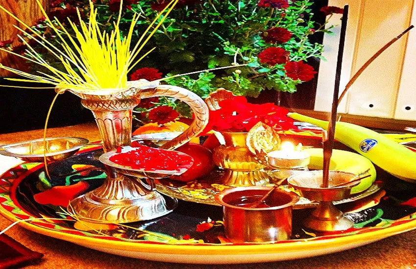 दशैँको टीका लगाउने क्रम आज पनि जारी