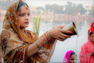 सूर्यदेवको आराधना गरी आज छठ पर्व  मनाइँदै, यस्तो छ व्रत विधि