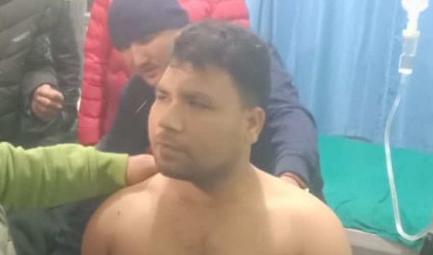 अत्तरियामा गोली चल्यो, एकजना घाइते