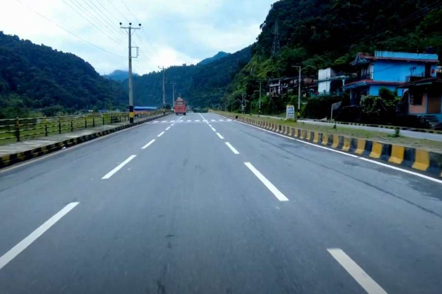 बाग्लुङ–पोखरा सडकखण्ड दैनिक ८ घण्टा बन्द