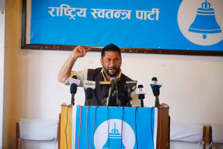 राष्ट्रिय स्वतन्त्र पार्टी खारेज गर्न माग गर्दै निर्वाचन आयोगमा उजुरी