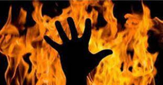 बागलुङमा पनि पेट्रोल छर्केर एक पुरुषले गरे आत्मदाह प्रयास