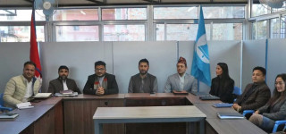 रास्वपाका नेताहरू आन्तरिक छलफलमा : सरकारबारे यस्तो निर्णय लिने