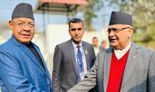 वामदेव गौतम भेट्न केपी ओली गौतम निवासमा, ओलीले मागे यस्तो सहयोग