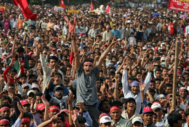 द्वन्द्वको घाउ बल्झिँदै, माओवादीमा त्रास (खास खबर)