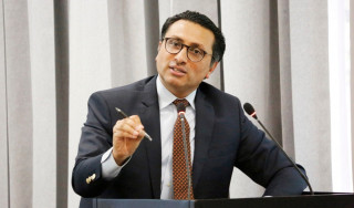 रास्वपामा कार्यवाहक सभापतिको जिम्मा स्वर्णिम वाग्लेलाई