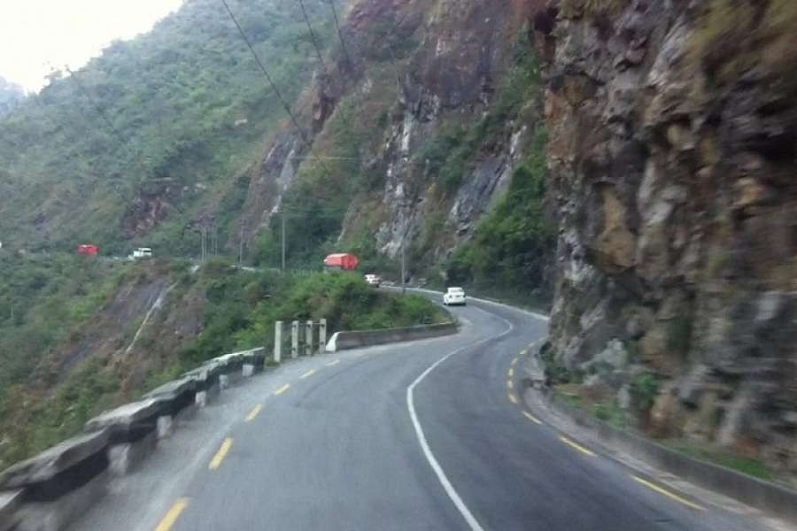 बुटवल–पाल्पा सडक आजदेखि दैनिक ९ घन्टासम्म बन्द