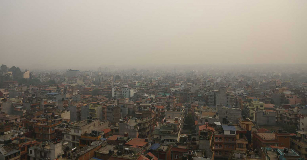 मौसम : काठमाडौंमा तुवाँलो, तराईमा हावाहुरी र पहाडमा वर्षाको सम्भावना