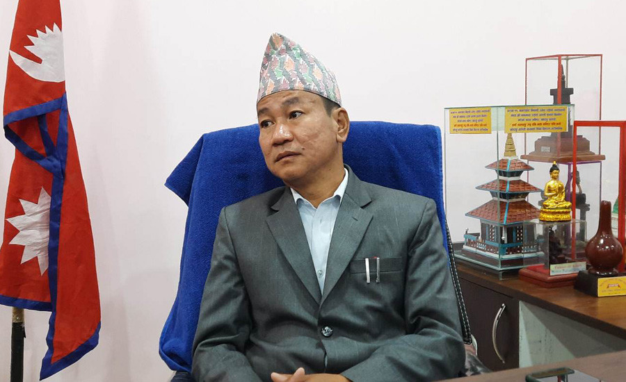 हर्क साम्पाङले मागे माफी