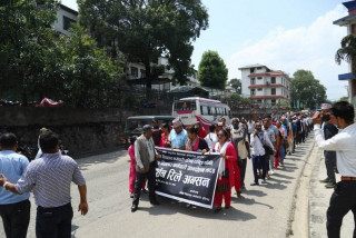 आइतबारदेखि अनिश्चितकालिन सामुदायिक विद्यालय बन्दको घोषणा 