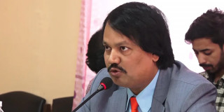 एकजनाले बजेट बनाउने भए २७५ सांसद किन चाहियो? सिके राउत