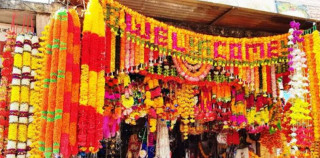 साउन १ देखि काठमाडौंमा प्लास्टिकका फुलमा प्रतिबन्ध