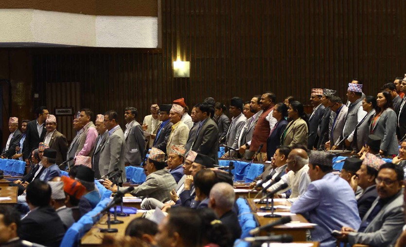 प्रधानमन्त्रीको अभिव्यक्तिले दुवै सदनमा गतिरोध कायमै, राजीनामा दिनैपर्ने अडानबाट एमाले पछी हटेन(खासखबर)