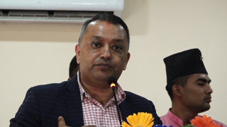 गगनको गर्जन : म थाकेको छैन, फेरि संसदीय दलको नेता बदल्न लाग्छु  